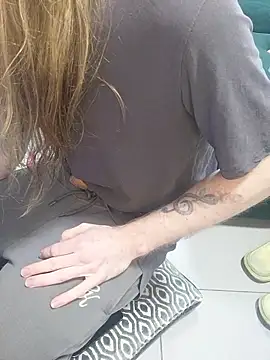 Snapshot of jaqrabit chatting on January 10, 2026, 11:12 am jaqrabit online show from January 10, 2026, 11:12 am