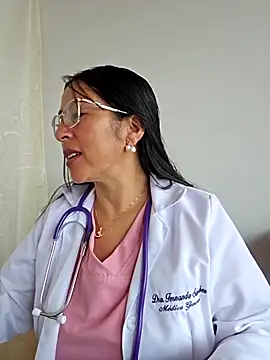 Snapshot of JustSamantha_ chatting on December 2, 2025, 2:12 pm JustSamantha online show from December 2, 2025, 2:12 pm