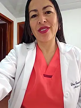 Snapshot of JustSamantha_ chatting on December 16, 2025, 1:05 pm JustSamantha online show from December 16, 2025, 1:05 pm