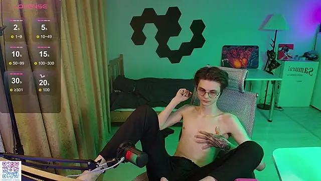 Snapshot of Shiromy_ chatting on February 22, 2026, 7:01 pm Shiromy online show from February 22, 2026, 7:01 pm