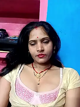 Snapshot of Rt_kinjal chatting on February 19, 2026, 11:01 pm Rt kinjal online show from February 19, 2026, 11:01 pm