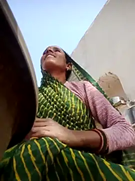 Snapshot of Xxx_suhana chatting on February 9, 2026, 6:17 am Xxx suhana online show from February 9, 2026, 6:17 am