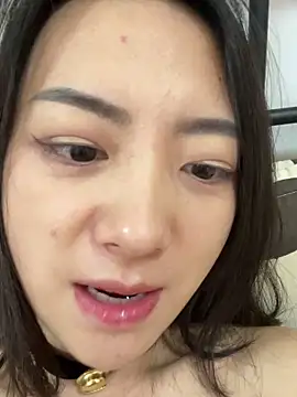 Snapshot of Jinmi125216 chatting on December 4, 2025, 8:28 pm Jinmi125216 online show from December 4, 2025, 8:28 pm