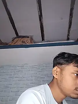 Snapshot of Poojadick chatting on December 3, 2025, 4:42 am Poojadick online show from December 3, 2025, 4:42 am