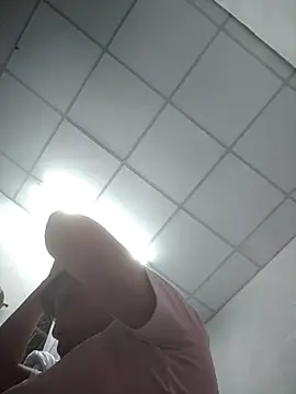 Snapshot of akura-03 chatting on November 25, 2025, 3:23 pm akura-03 online show from November 25, 2025, 3:23 pm