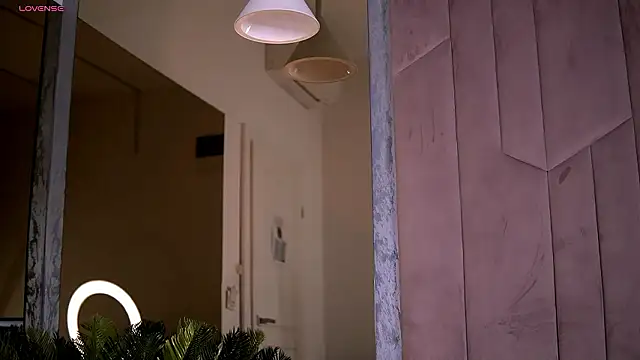 Snapshot of Emily_Voss chatting on February 3, 2026, 6:40 am Emily Voss online show from February 3, 2026, 6:40 am