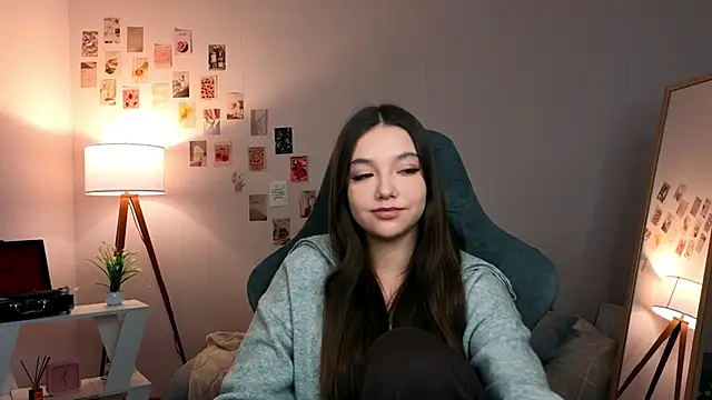 Vexorine online show from February 24, 2026, 8:18 pm