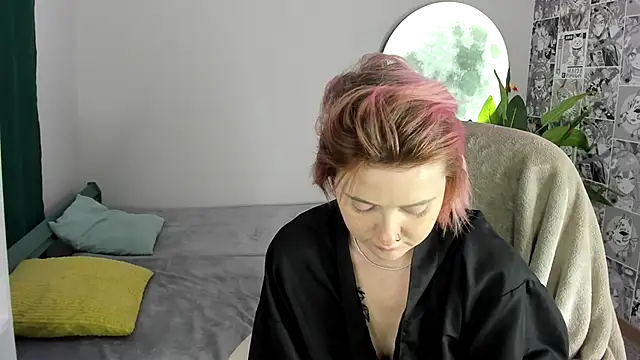 LaylaCookies  online show from November 25, 2025, 5:40 am