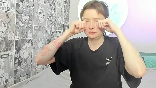 LaylaCookies  online show from December 18, 2025, 10:16 pm