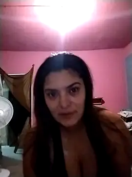 Snapshot of YouladyVidal chatting on November 22, 2025, 12:53 am YouladyVidal online show from November 22, 2025, 12:53 am