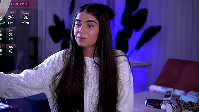 Snapshot of PureEllieX chatting on December 5, 2025, 5:05 am PureEllieX online show from December 5, 2025, 5:05 am