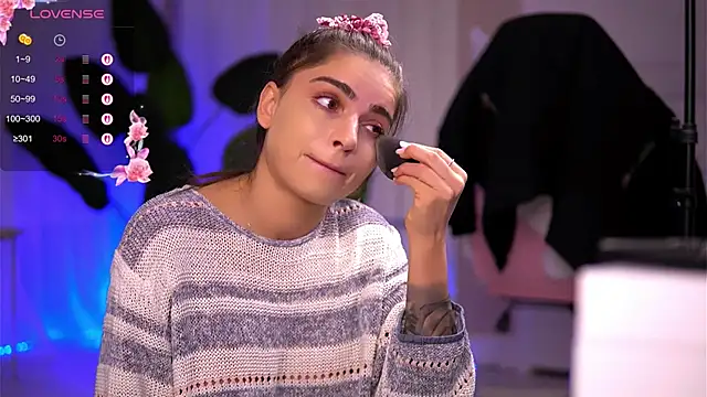 Snapshot of PureEllieX chatting on January 18, 2026, 7:45 am PureEllieX online show from January 18, 2026, 7:45 am