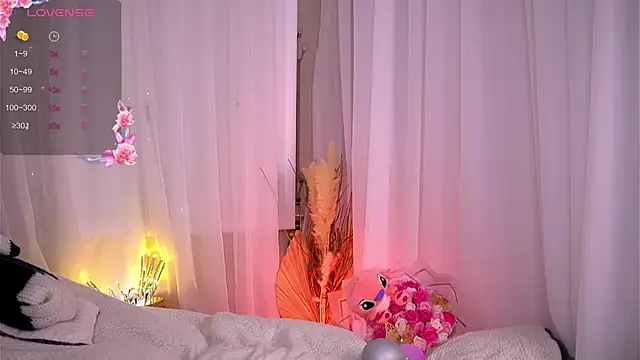 Snapshot of PureEllieX chatting on February 28, 2026, 4:35 am PureEllieX online show from February 28, 2026, 4:35 am