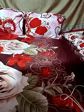 Noraaaax online show from February 13, 2026, 9:33 pm