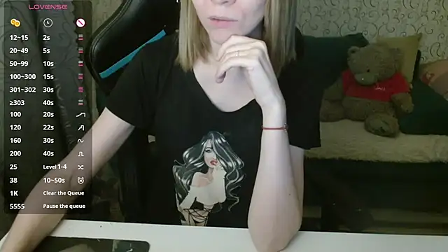 Snapshot of __Katherine___ chatting on November 30, 2025, 3:27 pm Katherine online show from November 30, 2025, 3:27 pm