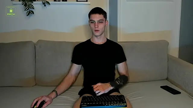 Snapshot of Adam_Porrter chatting on February 13, 2026, 5:42 pm Adam Porrter online show from February 13, 2026, 5:42 pm