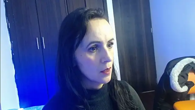 Snapshot of Juliana__lx chatting on November 28, 2025, 12:52 pm Juliana lx online show from November 28, 2025, 12:52 pm