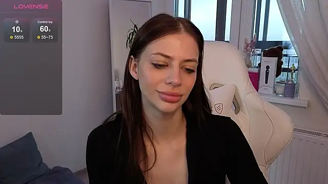 Daria Promisess online show from November 25, 2025, 5:07 am