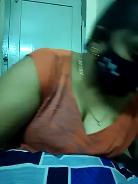 Snapshot of Paru_Tamil_Ponnu chatting on November 29, 2025, 6:33 pm Paru Tamil Ponnu online show from November 29, 2025, 6:33 pm