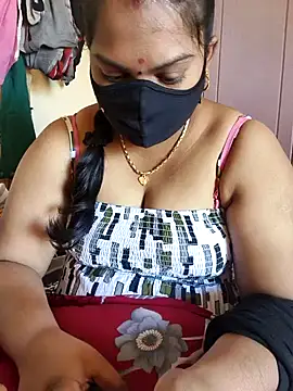 Snapshot of Paru_Tamil_Ponnu chatting on December 2, 2025, 6:08 am Paru Tamil Ponnu online show from December 2, 2025, 6:08 am