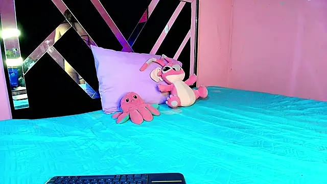 Venus2357 online show from June 28, 2026, 6:58 pm