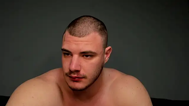 Snapshot of Troy_Bigtitan chatting on January 9, 2026, 6:16 am Troy Bigtitan online show from January 9, 2026, 6:16 am