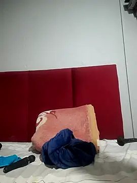 Snapshot of Cherrydollx chatting on November 22, 2025, 7:24 pm Cherrydollx online show from November 22, 2025, 7:24 pm