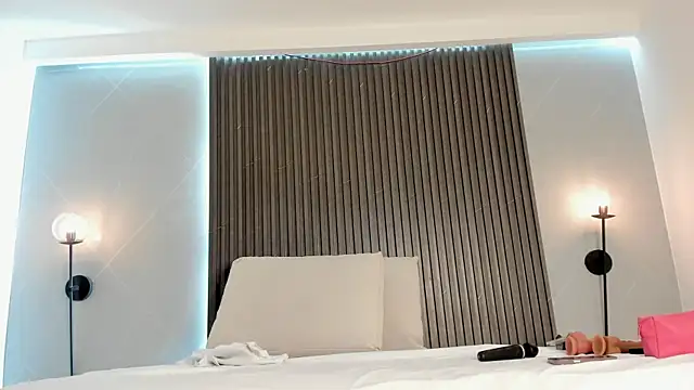 Snapshot of mia_dollce chatting on February 22, 2026, 11:20 am mia dollce online show from February 22, 2026, 11:20 am