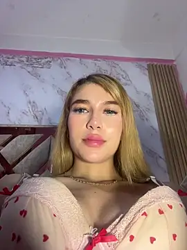 Snapshot of valeryfox__ chatting on December 5, 2025, 12:58 pm valeryfox online show from December 5, 2025, 12:58 pm