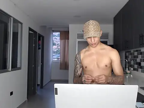 Snapshot of master_Tripa chatting on November 23, 2025, 10:20 pm master Tripa online show from November 23, 2025, 10:20 pm