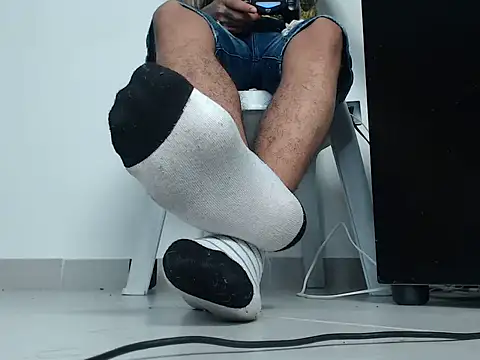 Snapshot of master_Tripa chatting on December 5, 2025, 2:09 am master Tripa online show from December 5, 2025, 2:09 am