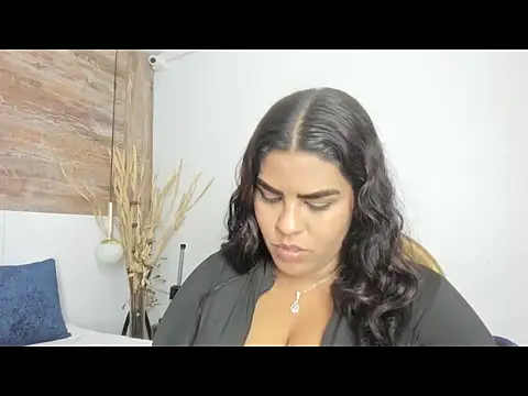 Snapshot of lathiffa chatting on December 15, 2025, 10:47 pm lathiffa online show from December 15, 2025, 10:47 pm