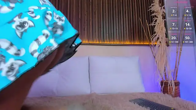 lunaa hart online show from February 18, 2026, 3:24 am