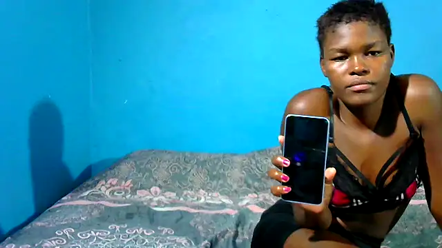 VirginPrincess06 online show from December 17, 2025, 2:34 pm