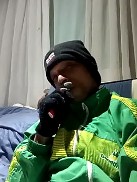Gzinho69ik online show from May 30, 2026, 2:52 am