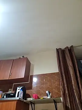 Snapshot of Monitaxhot chatting on December 21, 2025, 9:44 pm Monitaxhot online show from December 21, 2025, 9:44 pm