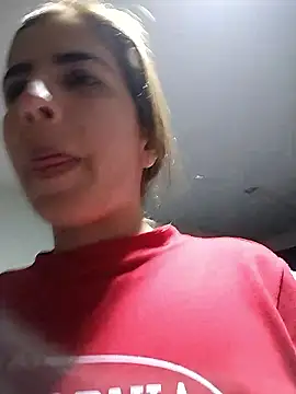 Snapshot of Monitaxhot chatting on January 9, 2026, 5:21 am Monitaxhot online show from January 9, 2026, 5:21 am