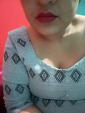 Priya 089 online show from February 20, 2026, 4:42 am