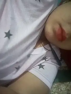 Snapshot of Priya_089 chatting on April 18, 2026, 8:51 am Priya 089 online show from April 18, 2026, 8:51 am