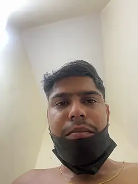 Snapshot of hardboydick2000 chatting on December 21, 2025, 12:40 am hardboydick2000 online show from December 21, 2025, 12:40 am