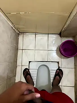 Snapshot of hardboydick2000 chatting on December 22, 2025, 5:54 pm hardboydick2000 online show from December 22, 2025, 5:54 pm