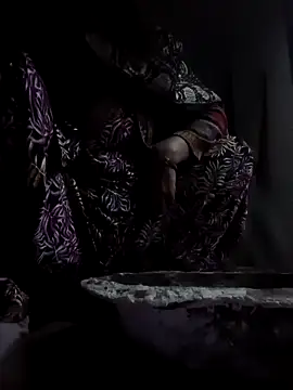 Snapshot of Sunenabhabh chatting on December 21, 2025, 3:08 pm Sunenabhabh online show from December 21, 2025, 3:08 pm