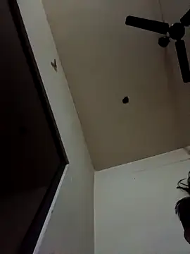 Snapshot of Sunenabhabh chatting on January 16, 2026, 3:38 pm Sunenabhabh online show from January 16, 2026, 3:38 pm