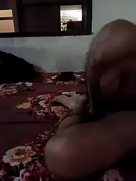 Snapshot of Sunenabhabh chatting on January 18, 2026, 11:36 am Sunenabhabh online show from January 18, 2026, 11:36 am