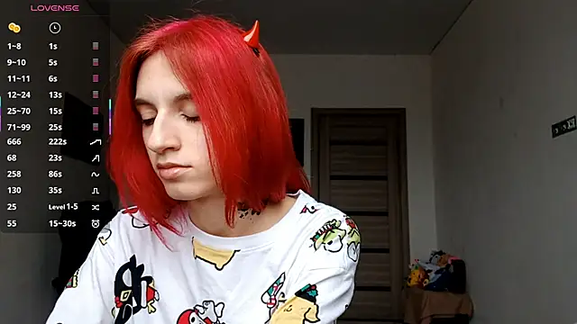 Snapshot of KennaElse chatting on December 15, 2025, 7:12 am KennaElse online show from December 15, 2025, 7:12 am