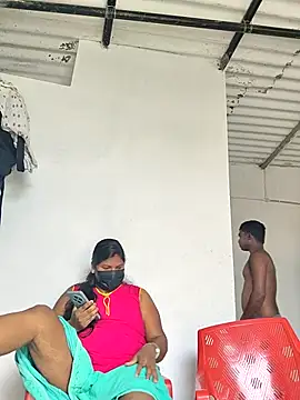 Desicouple1706 online show from January 6, 2026, 5:22 am