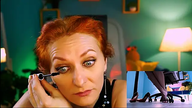 Snapshot of DianaTorrens chatting on January 13, 2026, 7:46 am DianaTorrens online show from January 13, 2026, 7:46 am