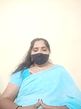 Soni-queen online show from December 1, 2025, 5:29 pm