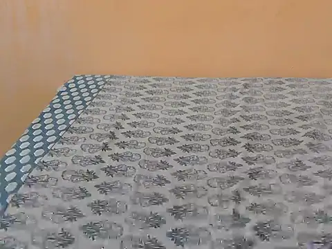 Honey Baby1 online show from January 15, 2026, 5:23 am