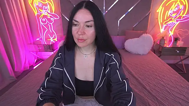 Snapshot of BlackSilkQueen chatting on November 26, 2025, 1:45 pm BlackSilkQueen online show from November 26, 2025, 1:45 pm